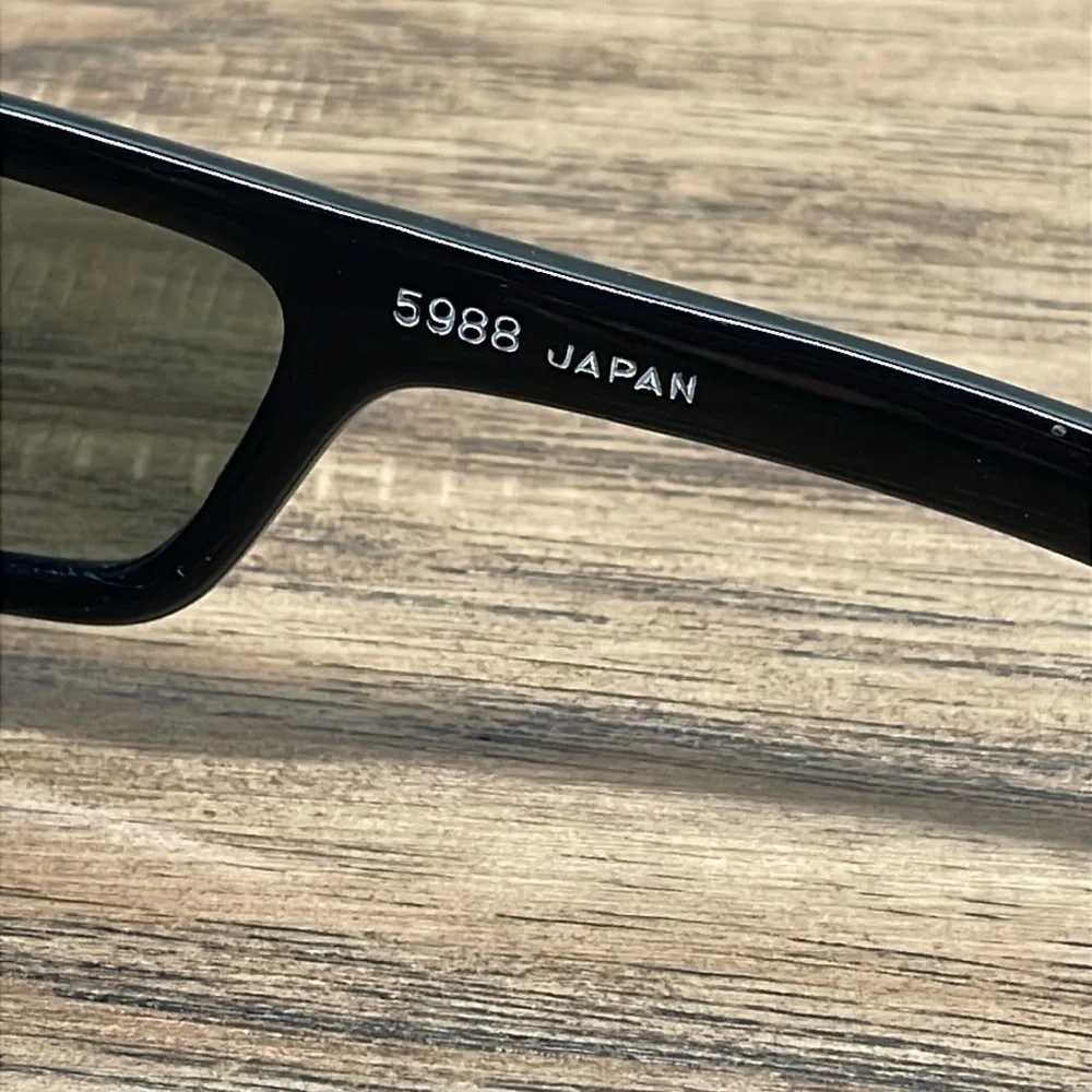 Black Wearable Smart Reader Sunglasses +2.50